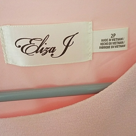 Eliza J Pink Bell Sleeve Dress With Cutouts 2P - Picture 3 of 4